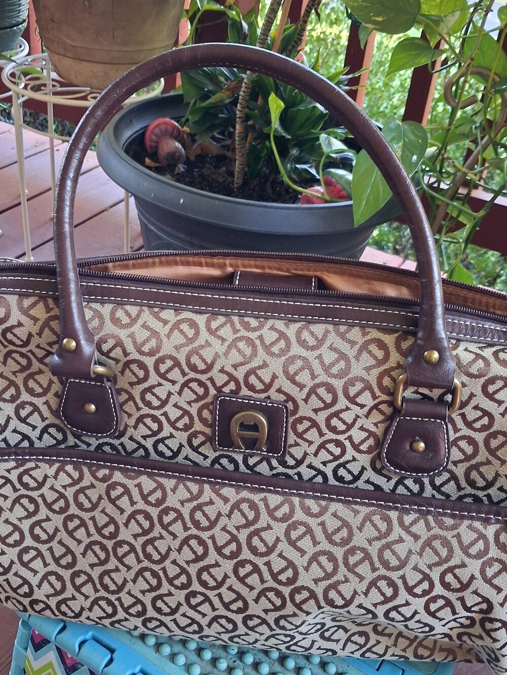 Ladies Bag/laptop AIGNER